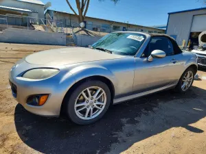 Mazda MX-5 (Miata) 2.0L 4 2010