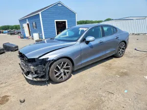 Volvo S60 2.0L 4 2019
