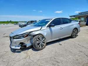 Nissan Altima 2.5L 4 2021