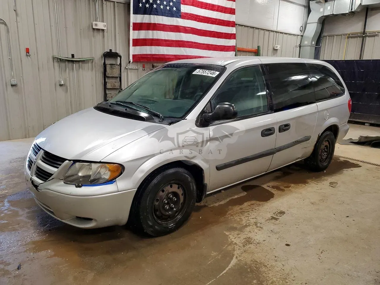 Dodge Grand Caravan (Caravan) 3.3L 6 2005