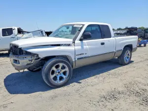 Dodge RAM 5.9L 8 1999