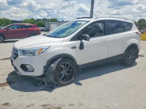 Ford Escape 2.0L 4 2017