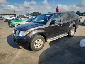 Nissan Pathfinder 4.0L 6 2012