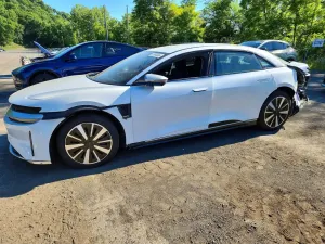 Lucid Air 2025