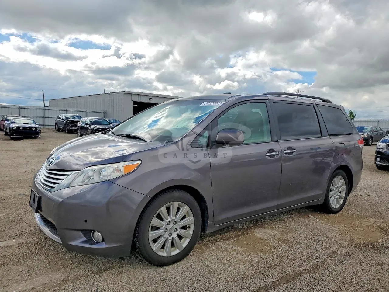 Toyota Sienna 3.5L 6 2012