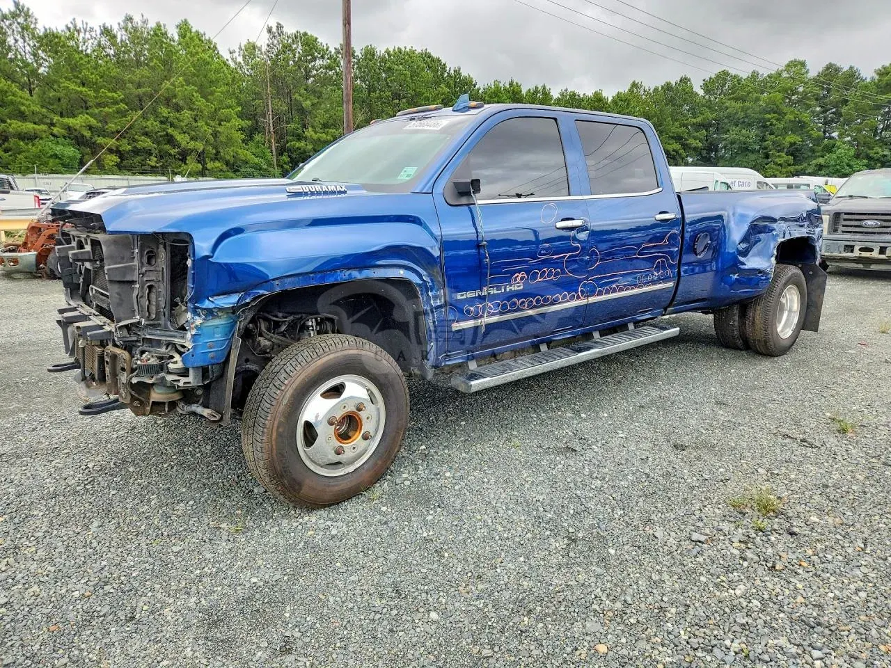 GMC Sierra 6.6L 8 2016