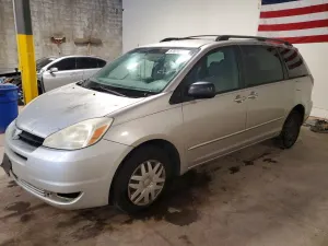 Toyota Sienna 3.3L 6 2005