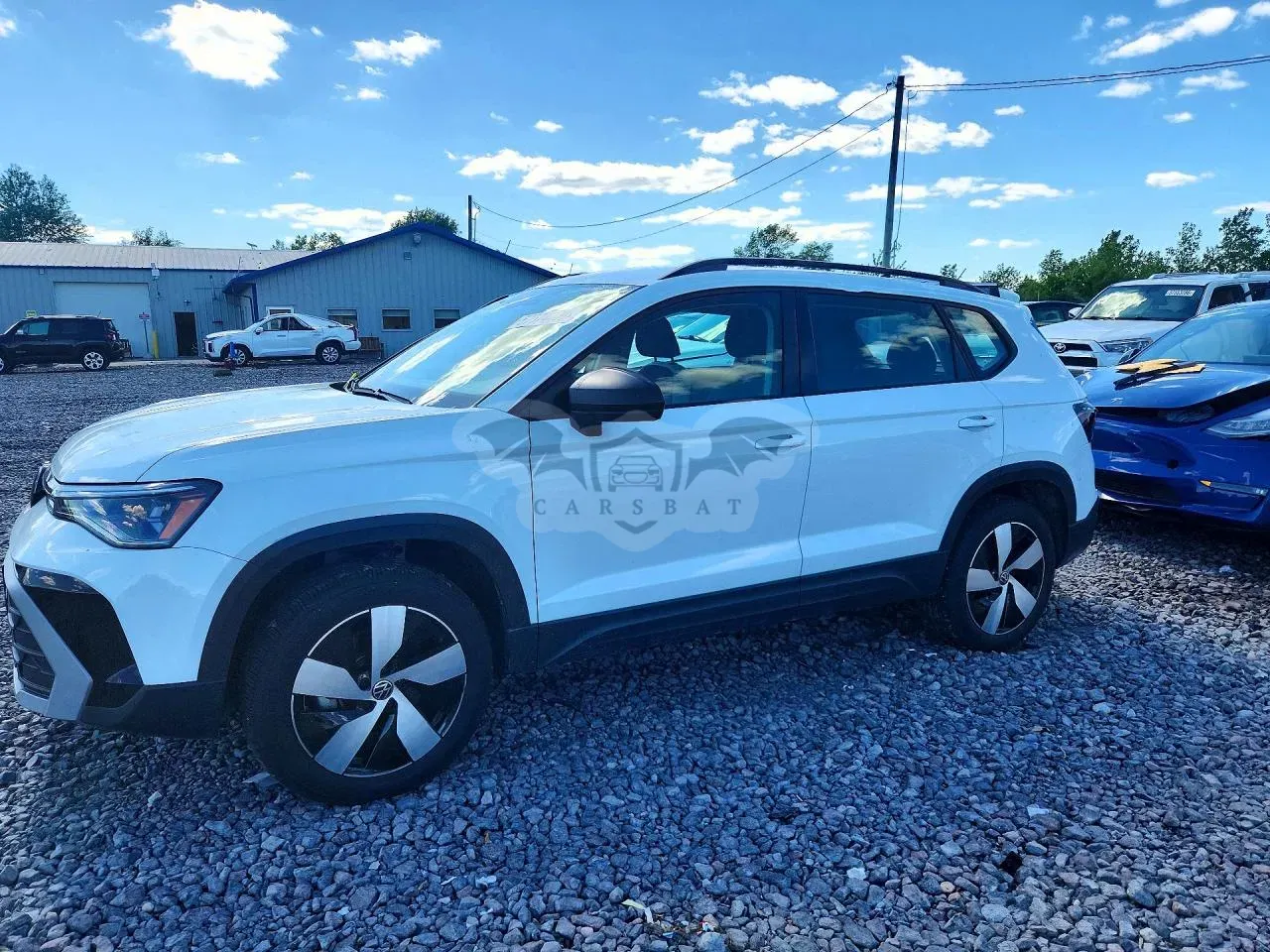 Volkswagen Taos 1.5L 4 2025