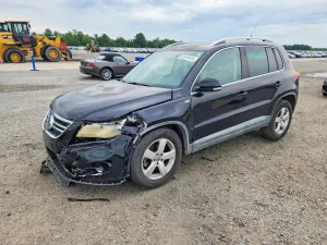 Volkswagen Tiguan 2.0L 4 2010