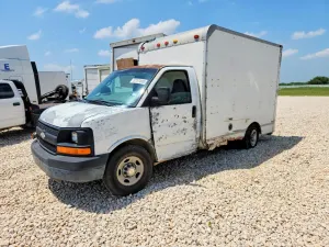 Chevrolet Express 6.0L 8 2004