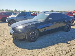 Ford Mustang 3.7L 6 2014