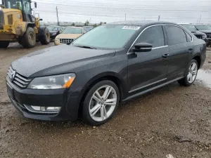 Volkswagen Passat SEL 2.0L 4 2014