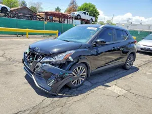 Nissan Kicks 1.6L 4 2022