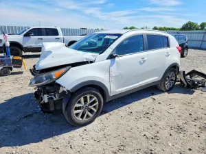 Kia Sportage 2.4L 4 2015