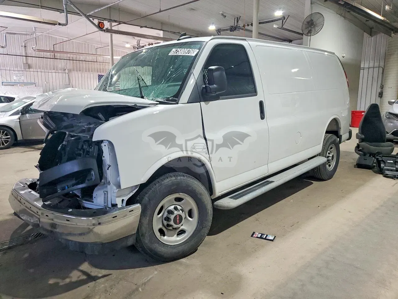 GMC Savana 6.6L 8 2025