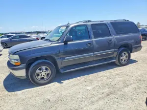 Chevrolet Suburban 5.3L 8 2003
