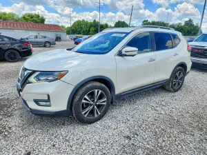 Nissan Rogue 2.5L 4 2017