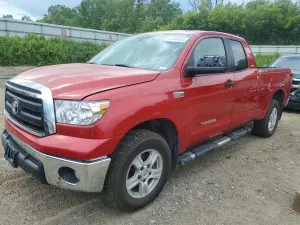 Toyota Tundra 5.7L 8 2012