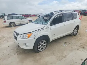 Toyota Rav4 2.5L 4 2012