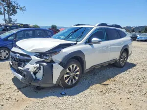 Subaru Outback 2.5L 4 2025