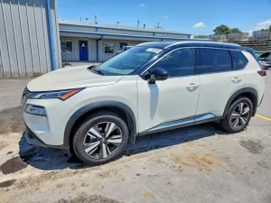 Nissan Rogue 2.5L 4 2021