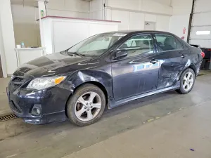 Toyota Corolla 1.8L 4 2013