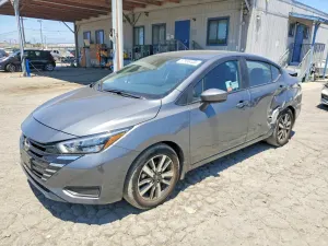 Nissan Versa 1.6L 4 2025
