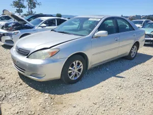 Toyota Camry 3.0L 6 2004