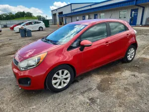 Kia Rio 1.6L 4 2013