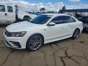 Volkswagen Passat 1.8L 4 2017