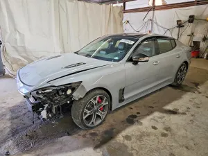 Kia Stinger 3.3L 6 2019
