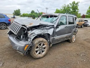 Jeep Liberty 3.7L 6 2012