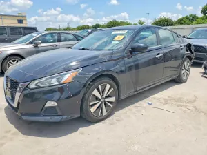 Nissan Altima 2.5L 4 2022