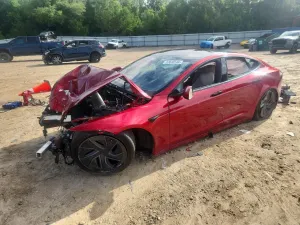 Tesla Model S 2023