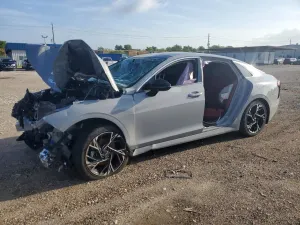 Kia K5 2.5L 4 2025