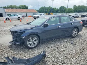 Nissan Altima 2.5L 4 2015