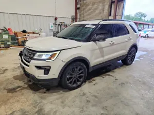 Ford Explorer 3.5L 6 2018