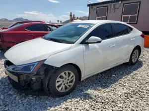 Hyundai Elantra 2.0L 4 2019