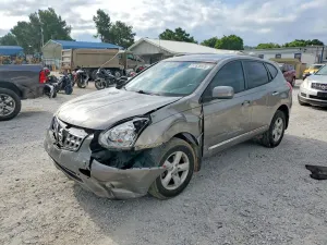 Nissan Rogue 2.5L 4 2013