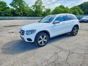 Mercedes-Benz GLC 2.0L 4 2017