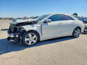 Mercedes-Benz CLA 2.0L 4 2015