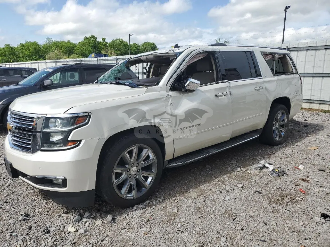 Chevrolet Suburban 5.3L 8 2015