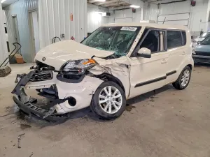 Kia Soul 2.0L 4 2013