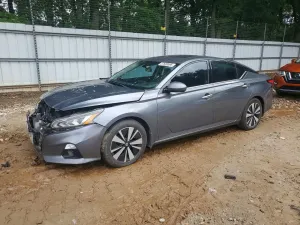 Nissan Altima 2.5L 4 2019
