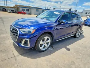 Audi Q5 2.0L 4 2022