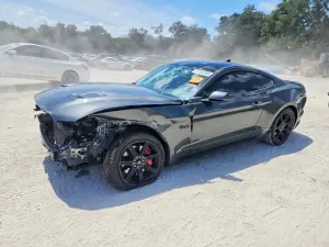 Ford Mustang 5.0L 8 2020