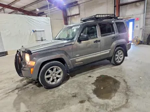 Jeep Liberty 3.7L 6 2012
