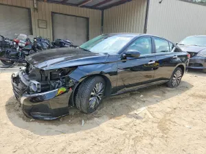 Nissan Altima 2.5L 4 2023