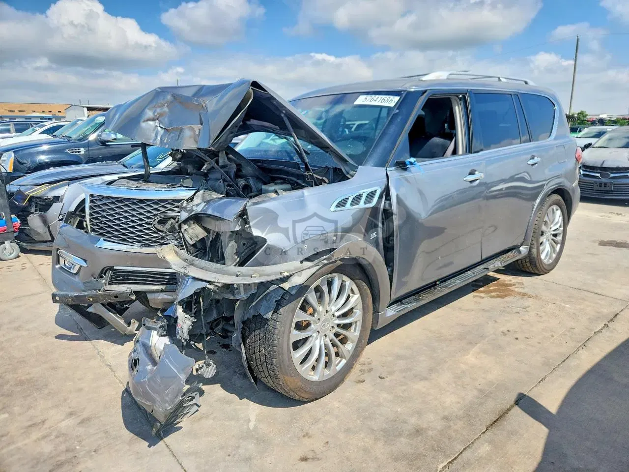 Infiniti QX80 5.6L 8 2015