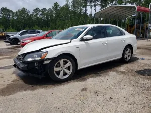 Volkswagen Passat 1.8L 4 2015